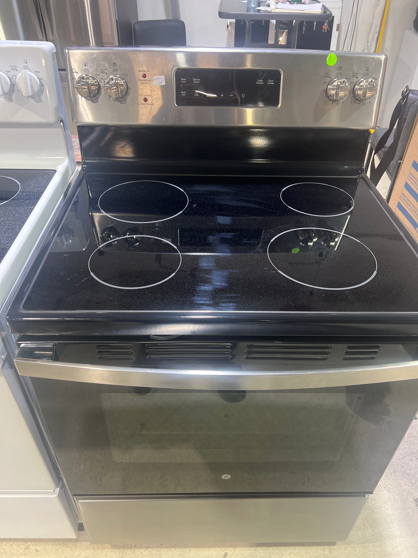 GE 30" 5.0 Cu. Ft. Self-Clean Freestanding Electric Range (JCB630SVSS) - Stainless Steel