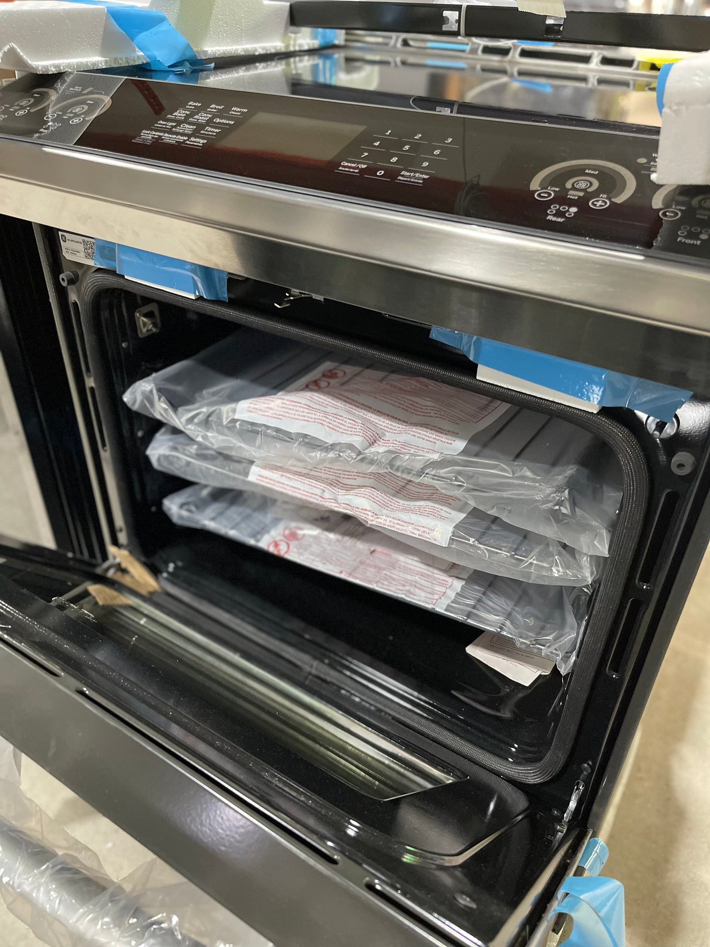GE PROFILE 30" SLIDE-IN SELF-CLEAN ELECTRIC INDUCTION RANGE WITH WIFI STAINLESS STEEL - PCHS920YMFS