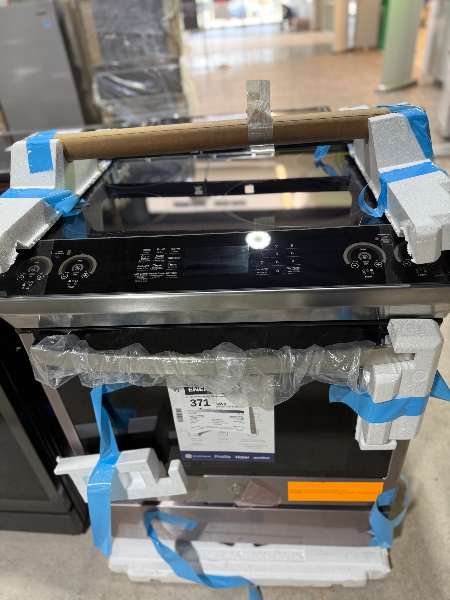 GE PROFILE 30" SLIDE-IN SELF-CLEAN ELECTRIC INDUCTION RANGE WITH WIFI STAINLESS STEEL - PCHS920YMFS