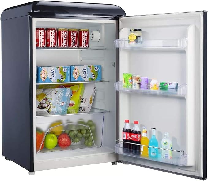 Galanz Retro Compact Refrigerator, Single Door Fridge with Adjustable Mechanical Thermostat, 3 Removable Glass Shelves, 4.4 Cu.Ft Black (GLR44BKER)